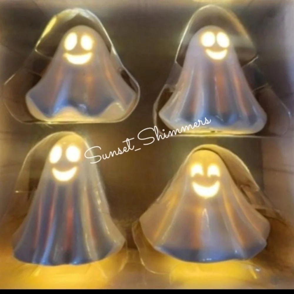 4pc Rachel Zoe Ceramic LED Light Up Smiling Ghost Tier Tray Figure Decor NEW